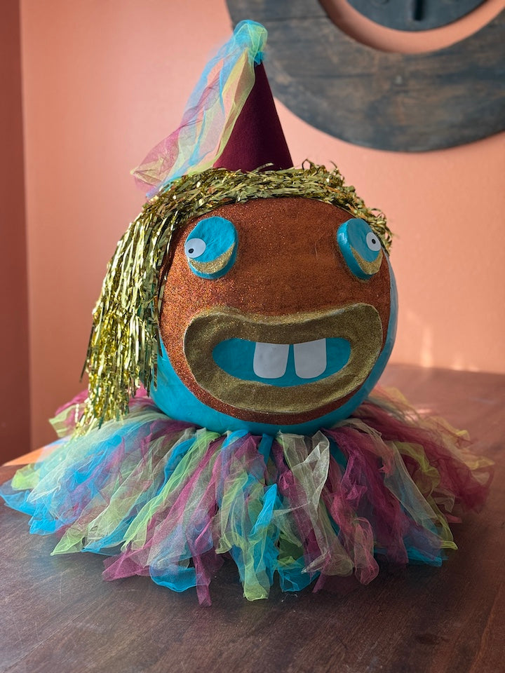 Faces Piñata