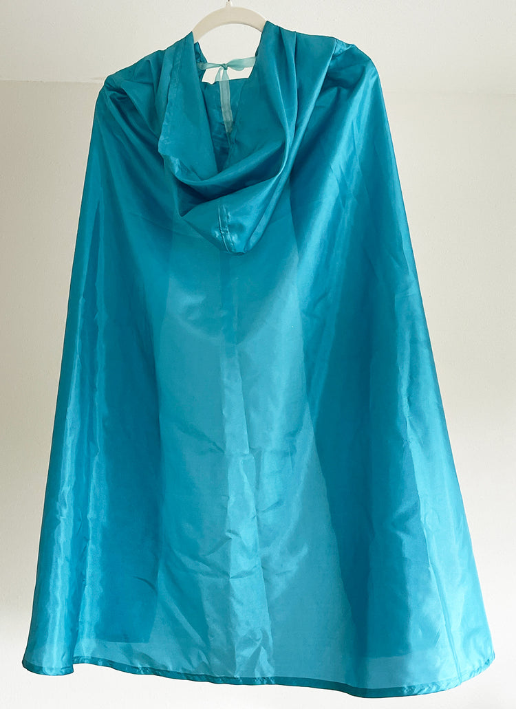 Teal Featherweight Cape