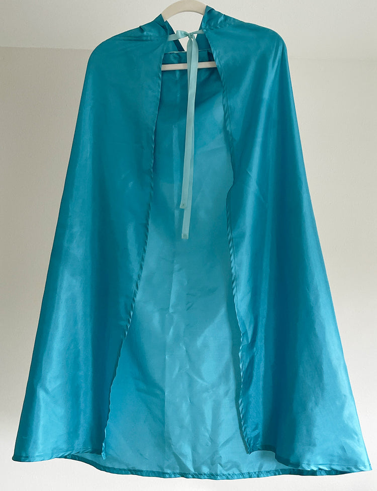 Teal Featherweight Cape